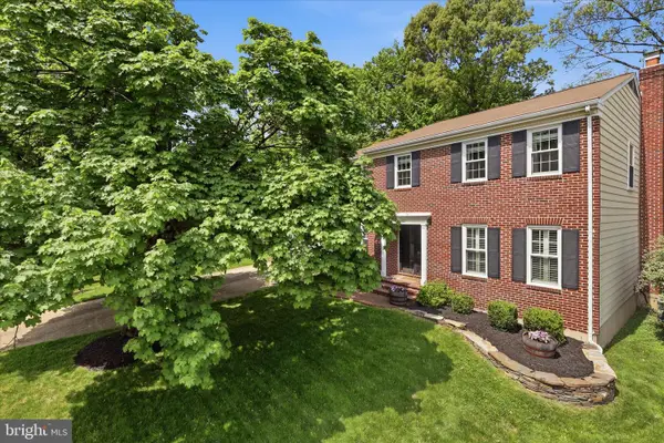 5208 Ruffner Woods Ct, BURKE, VA 22015