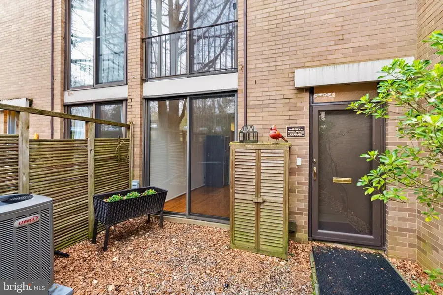 11465 Washington Plz W, Reston, VA 20190 - #2