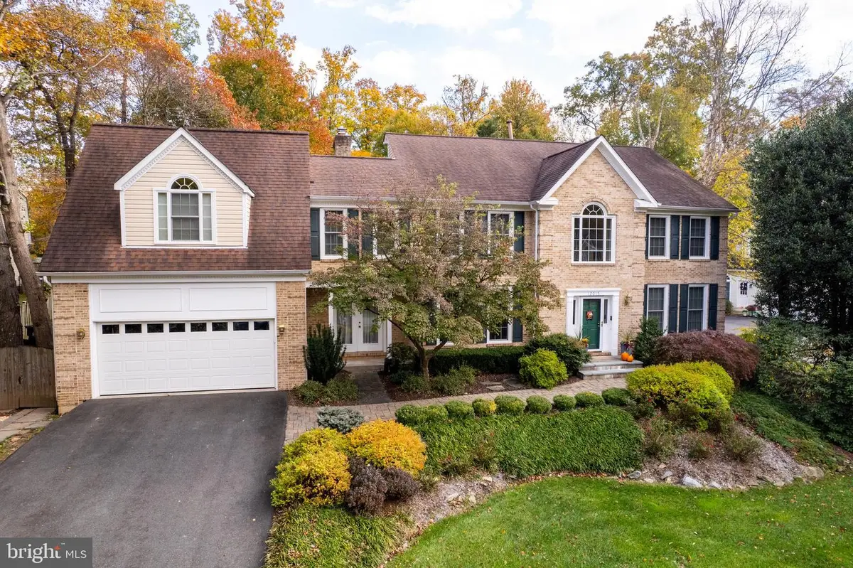 12015 Hamden Ct, Oakton, VA 22124 - #1