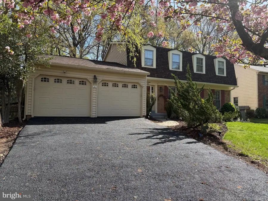 2484 Freetown Dr, Reston, VA 20191 - #2