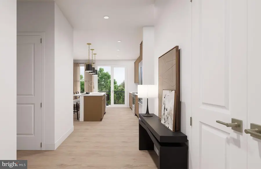 9475 Sprague Ave #413, Fairfax, VA 22031 - #2