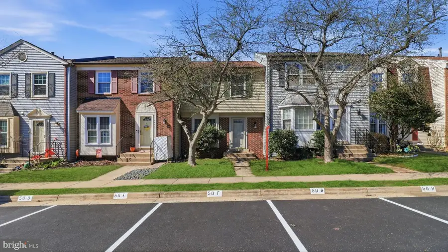 14445 Salisbury Plain Ct, Centreville, VA 20120 - #2