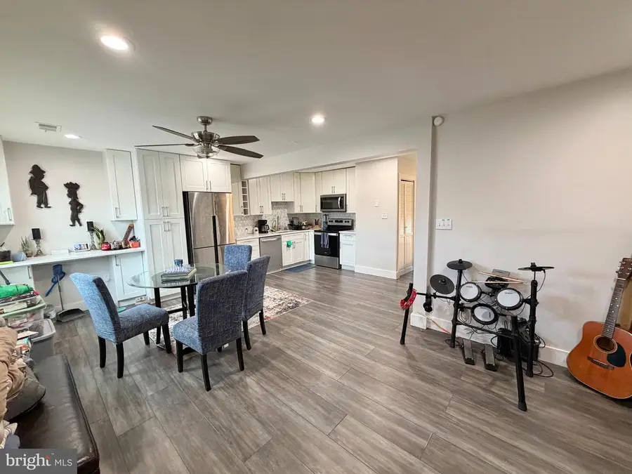 9518 Mooregate Ct, Lorton, VA 22079 - #3