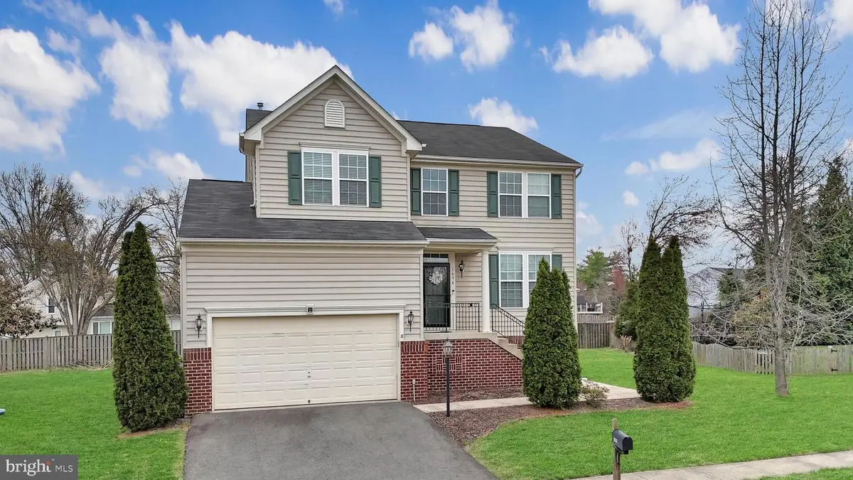 1694 Winterwood Ct, Herndon, VA 20170 - #1