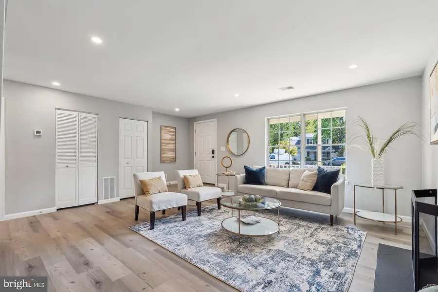 13512 Apple Barrel Ct, Herndon, VA 20171 - #2