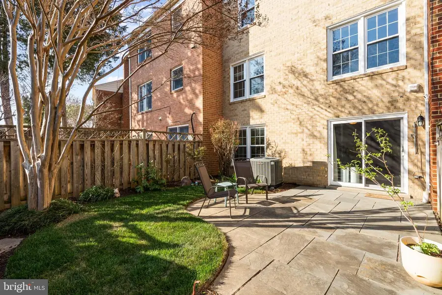 10447 Red Granite Ter, Oakton, VA 22124 - #2