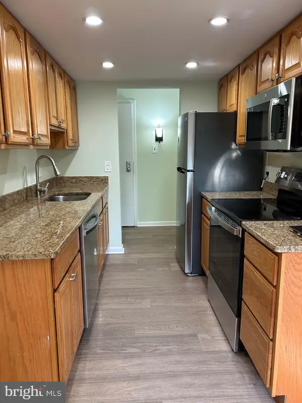 11609 Stoneview Sq #11c, RESTON, VA 20191