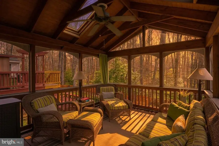 8282 Morning Dew Ct, Springfield, VA 22153 - #3