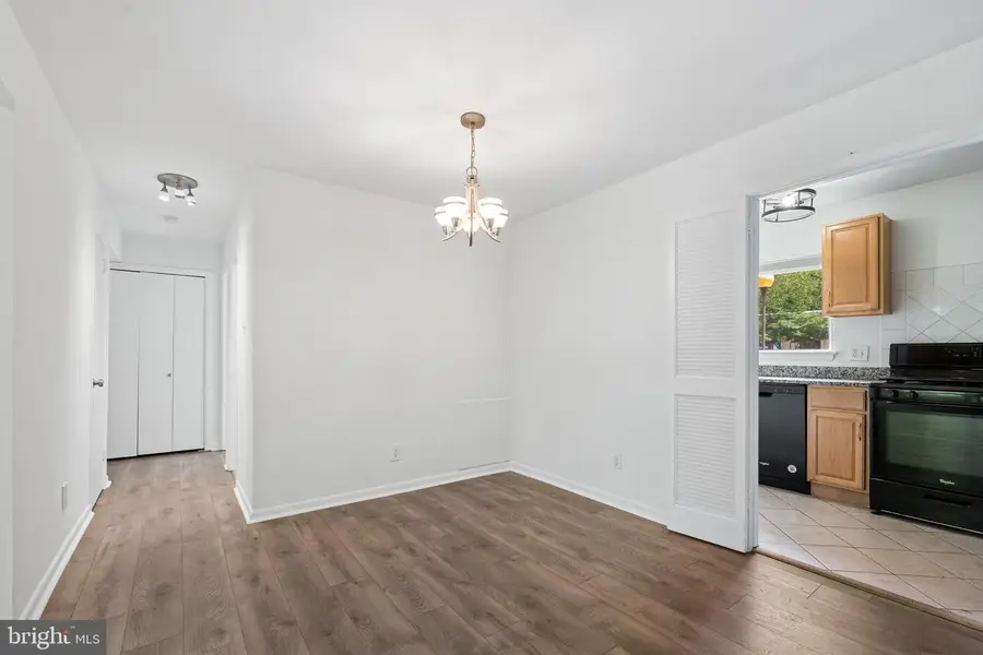 11606 Vantage Hill Rd #12b, Reston, VA 20190 - #3