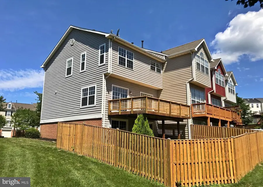 14300 Montverd Ct, Centreville, VA 20121 - #3