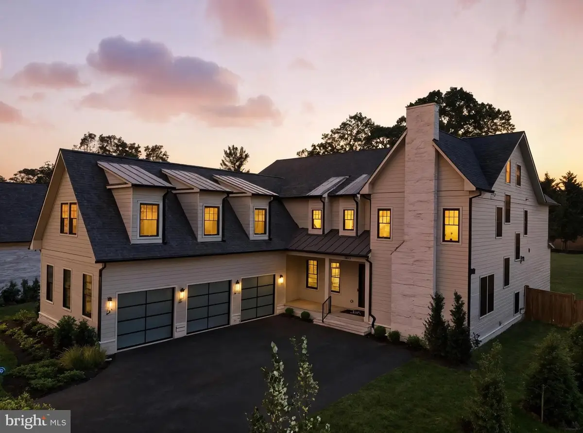 1111 Ingleside Ave, McLean, VA 22101 - #1