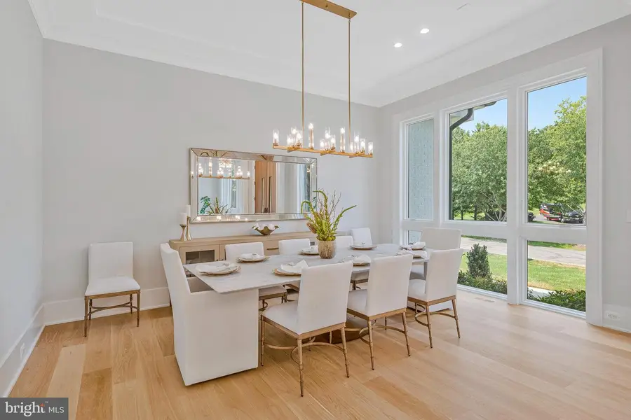 7007 Hector Rd, McLean, VA 22101 - #3