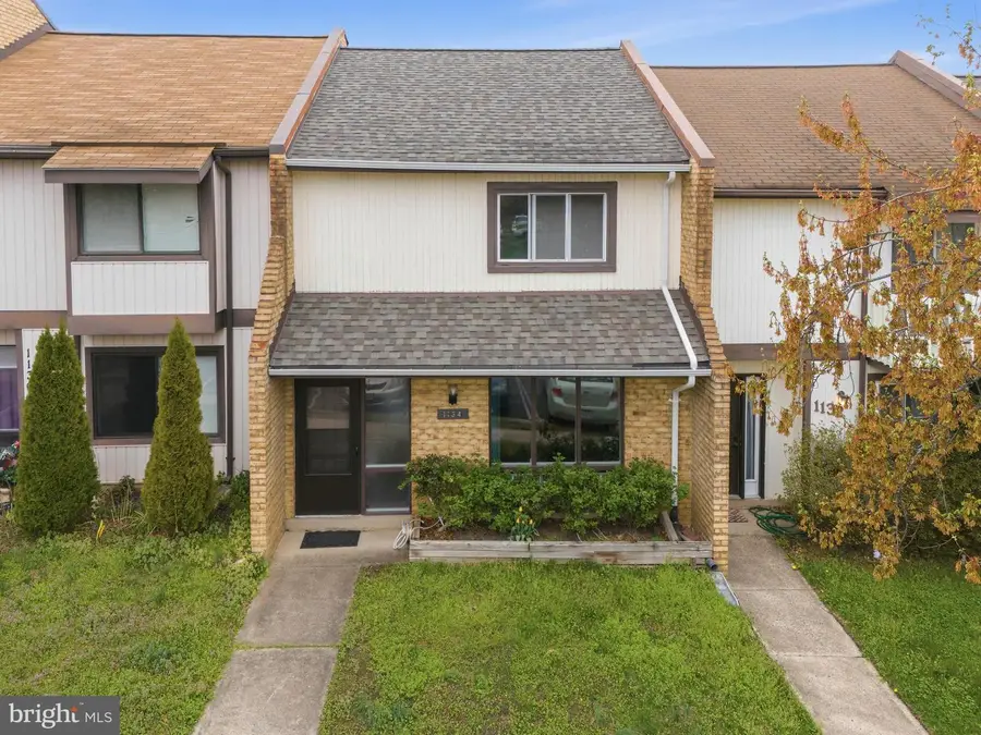 1134 Shannon Pl, Herndon, VA 20170 - #2