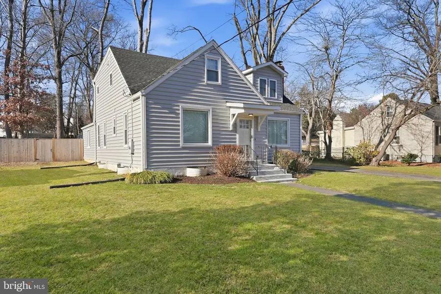 6710 Oak Dr, Alexandria, VA 22306 - #2