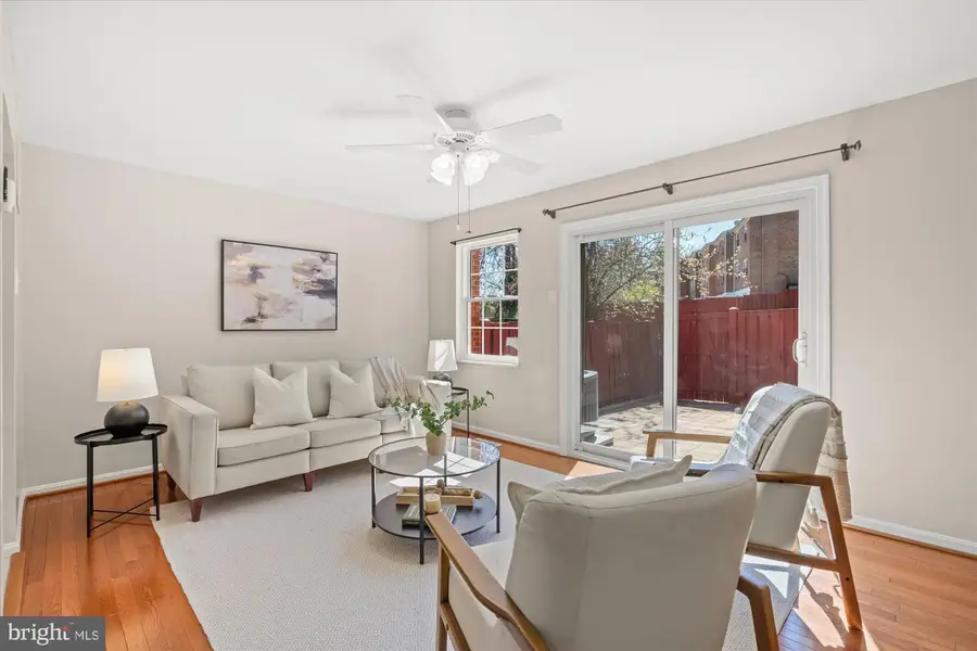 7815 Snead Ln, Falls Church, VA 22043 - #2