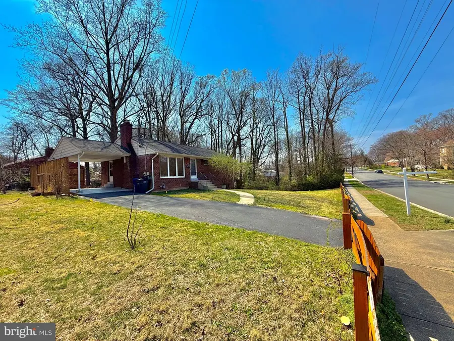 7401 Camp Alger Ave, Falls Church, VA 22042 - #2