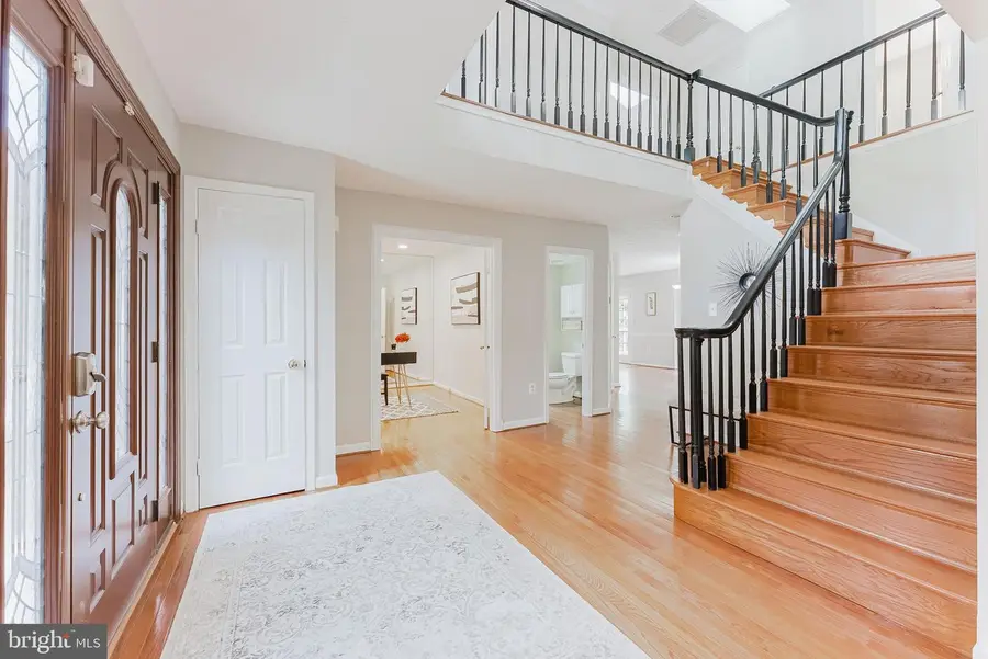 9461 Wooded Glen Ave, Burke, VA 22015 - #3