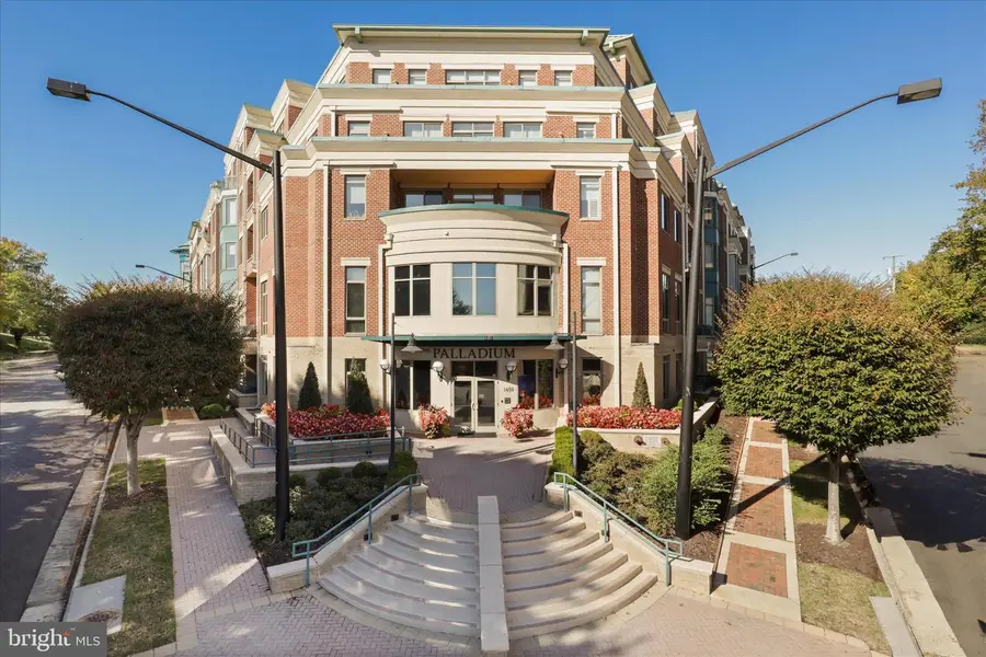 1450 Emerson Ave #g05, McLean, VA 22101 - #2