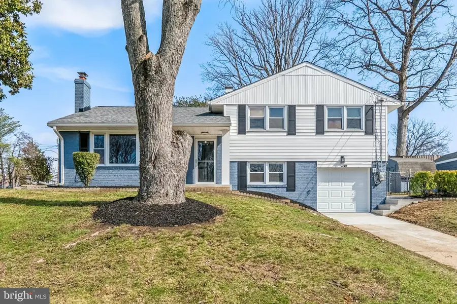 6301 Julian St, Springfield, VA 22150 - #2