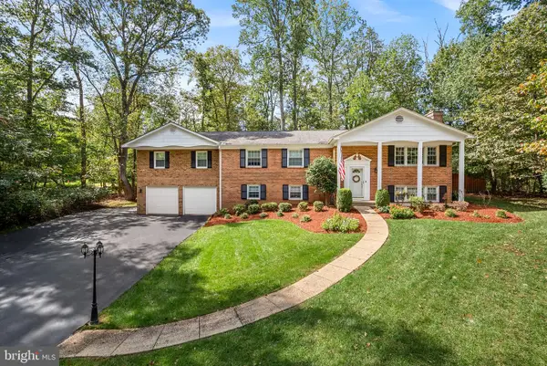 2520 Fowlers Ln, RESTON, VA 20191