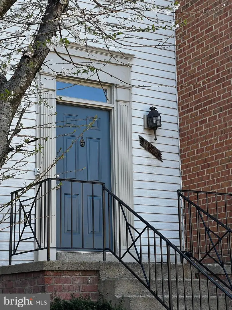 14320 Winding Woods Ct, Centreville, VA 20120 - #2