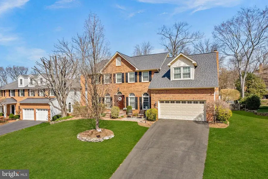 6625 Rock Lawn Dr, Clifton, VA 20124 - #2