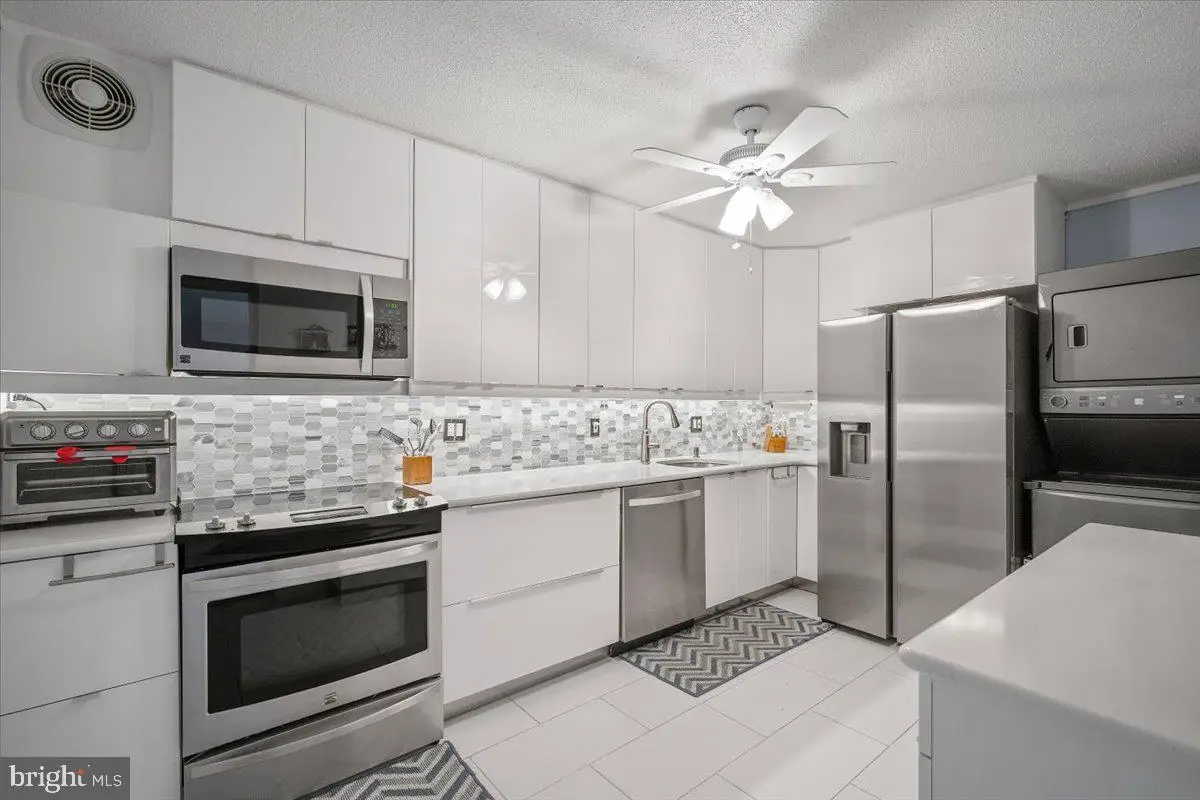 8380 Greensboro Dr #303, McLean, VA 22102 - #1