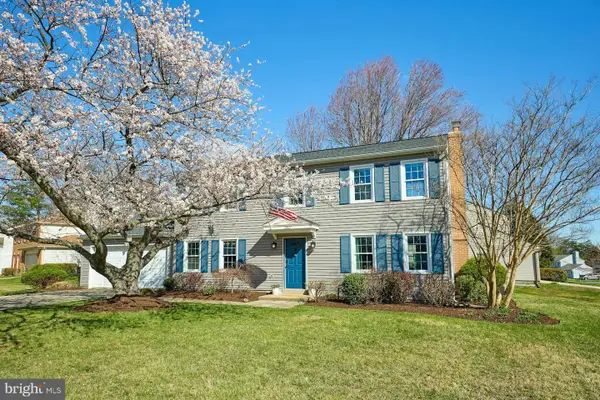 12827 Fantasia Dr, HERNDON, VA 20170