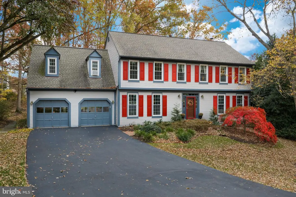 9701 Tree Hollow Ct, Fairfax Station, VA 22039 - #1