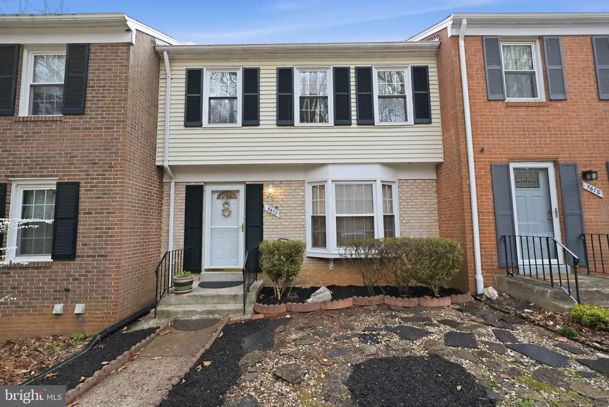 5672 Kirkham Ct, Springfield, VA 22151 - #1