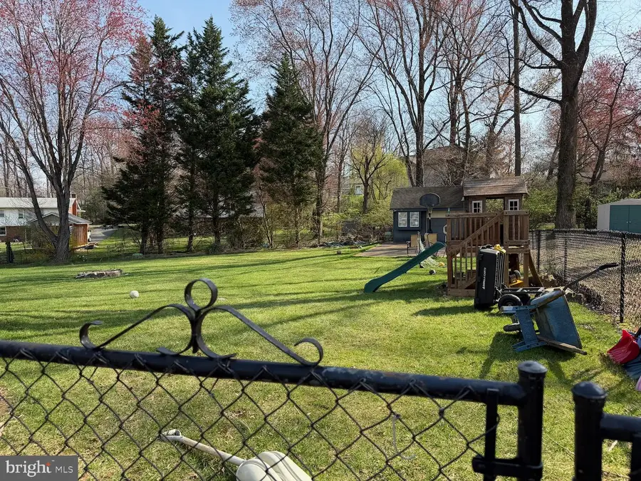 500 Kramer Dr Se, Vienna, VA 22180 - #3