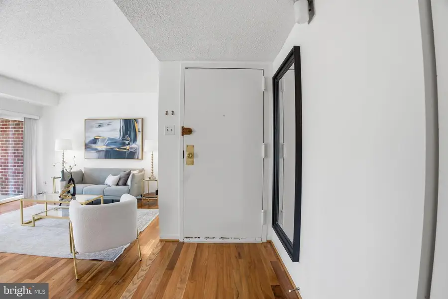 11805 Breton Ct #1a, Reston, VA 20191 - #3