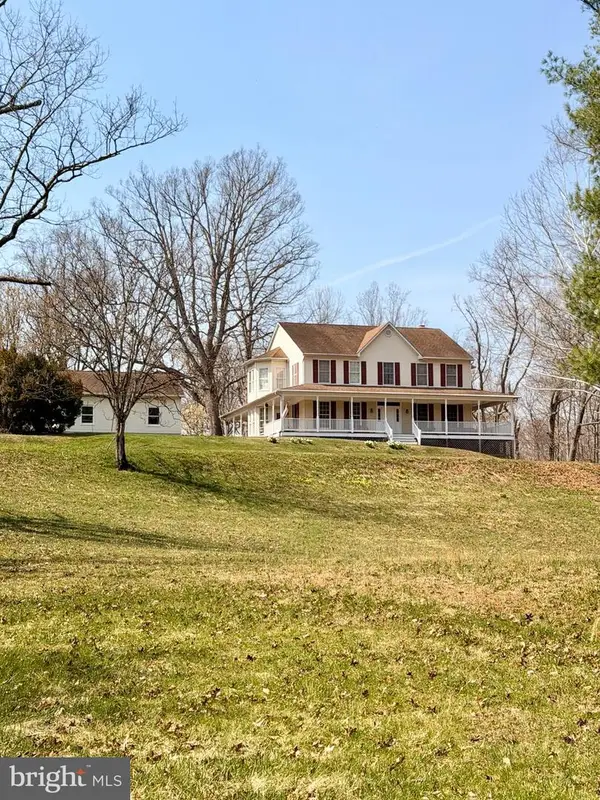 7214 Clifton Rd, CLIFTON, VA 20124