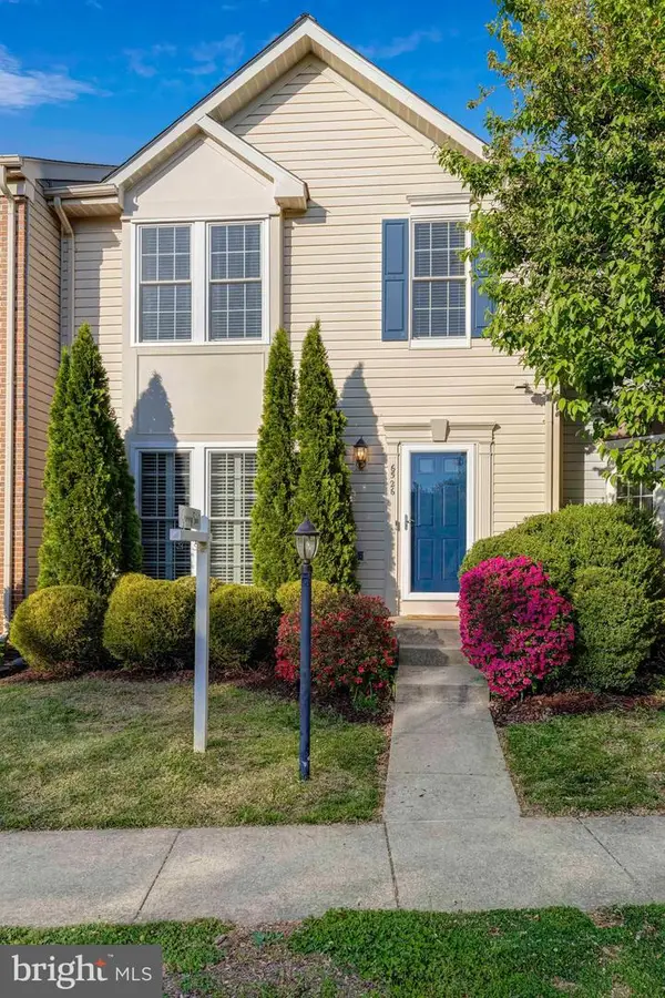 6526 Parish Glebe Ln, ALEXANDRIA, VA 22315