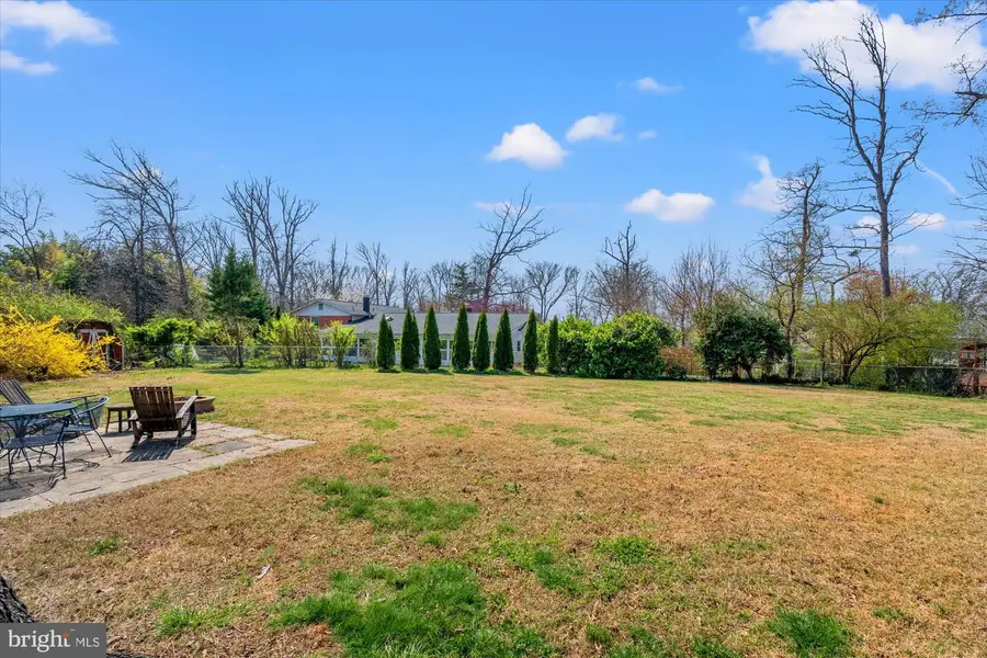 4003 Westgate Dr, Alexandria, VA 22309 - #3