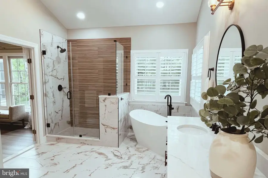 7513 Detwiller Dr, Clifton, VA 20124 - #2