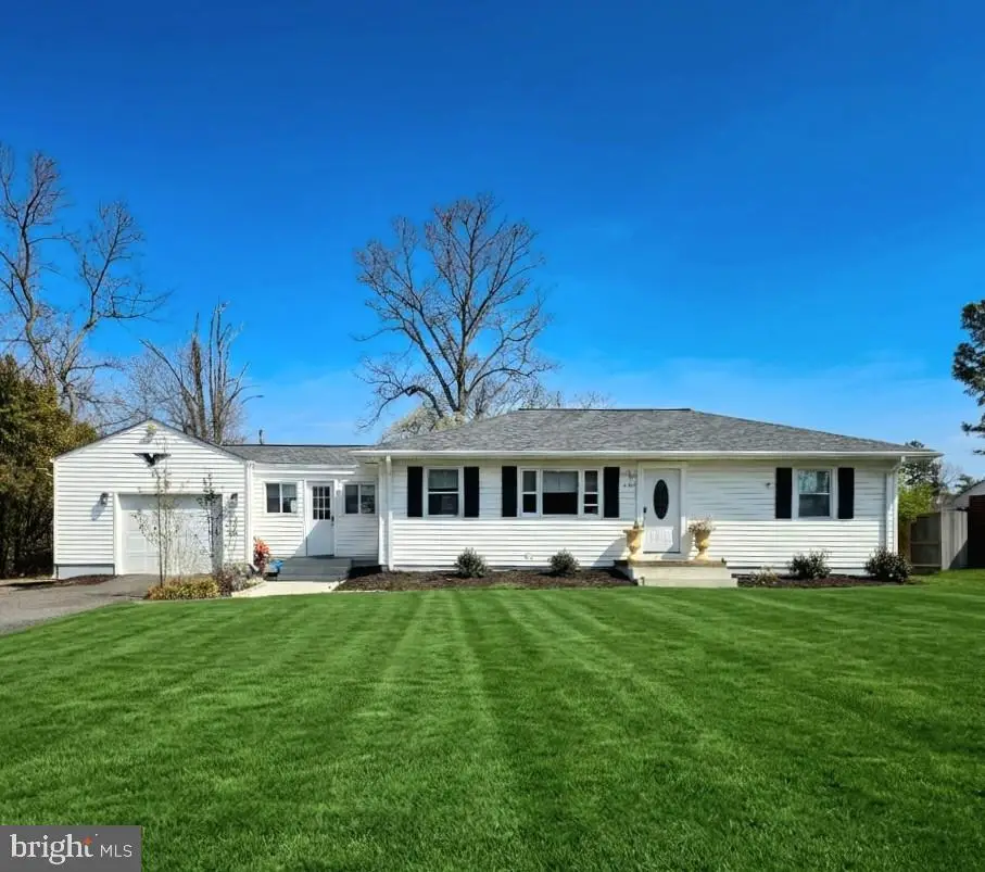 6421 Inwood Dr, Springfield, VA 22150 - #1