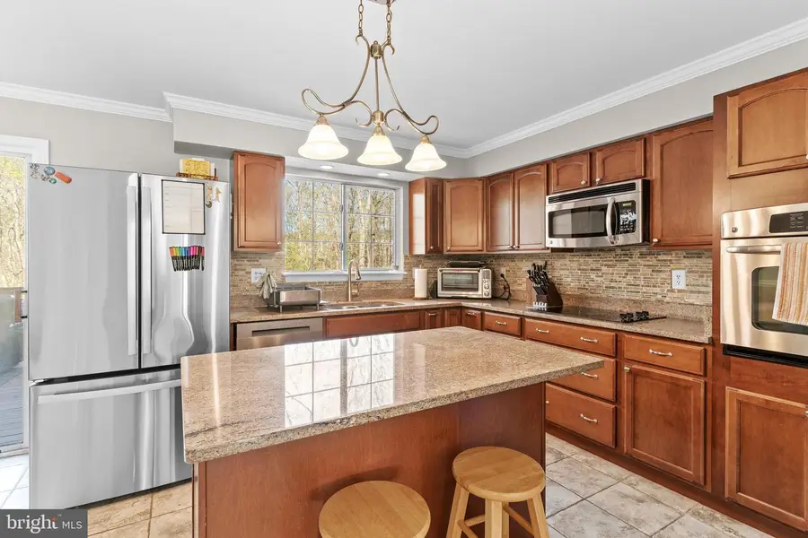 6760 Jenny Leigh Ct, Centreville, VA 20121 - #2