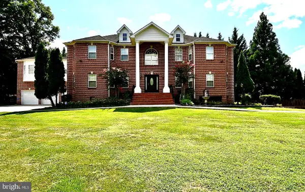 7801 Ridgewood Dr, ANNANDALE, VA 22003