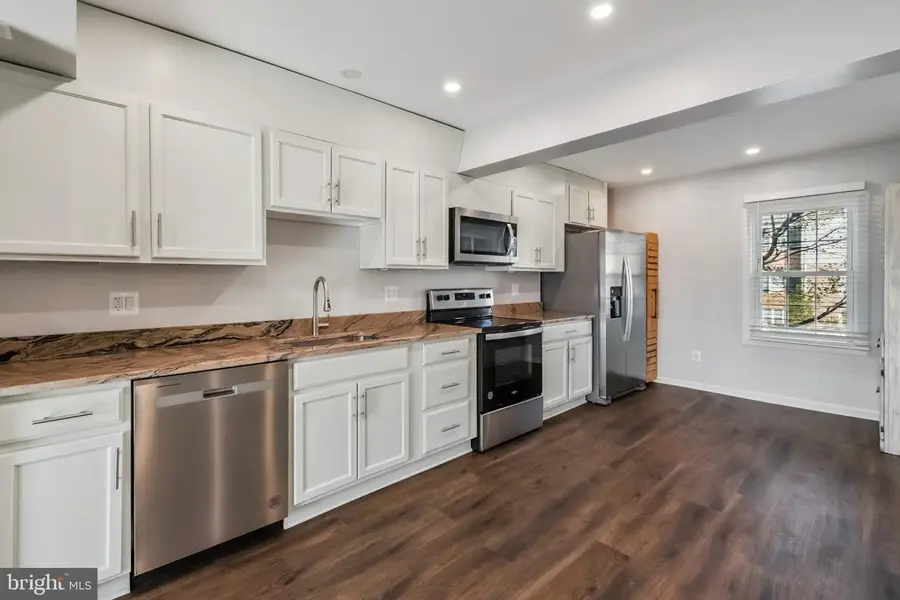 14417 Saguaro Pl, Centreville, VA 20121 - #3