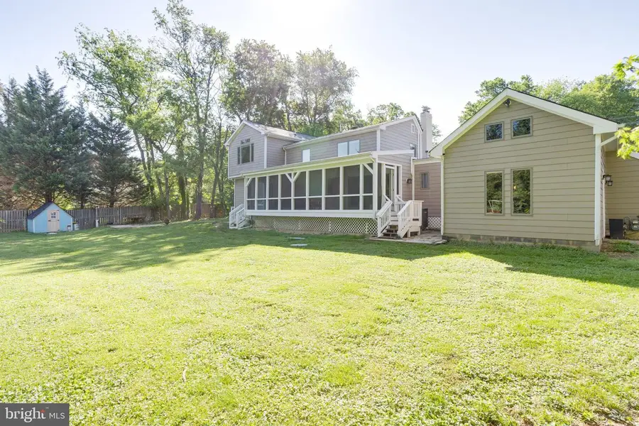 11306 Vale Rd, Oakton, VA 22124 - #3