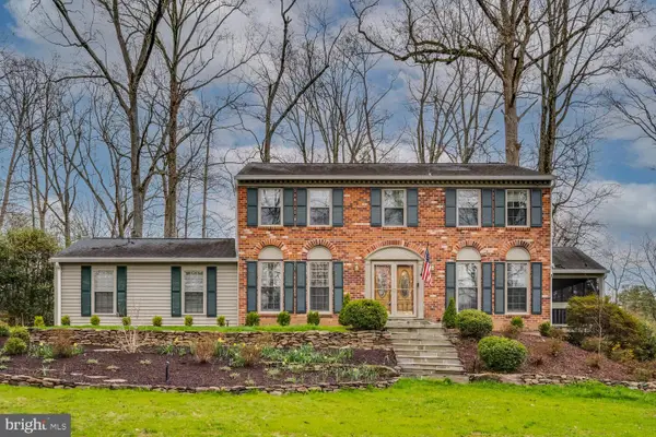 723 Forest Park Rd, GREAT FALLS, VA 22066