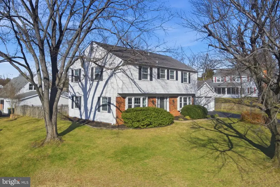 12824 Melville Ln, Fairfax, VA 22033 - #3