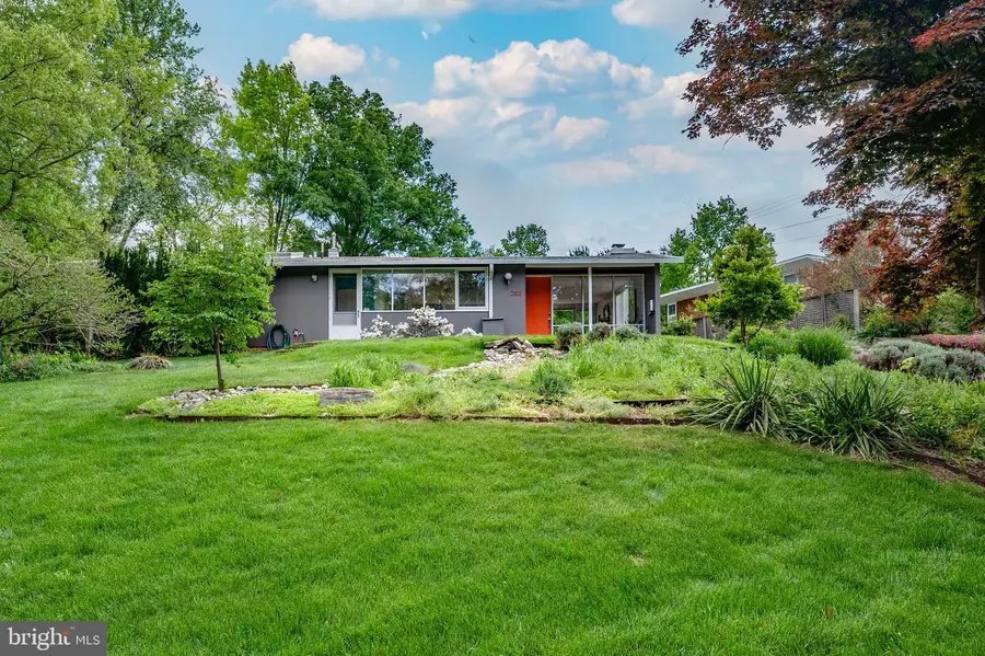 2103 Marthas Rd, Alexandria, VA 22307 - #3
