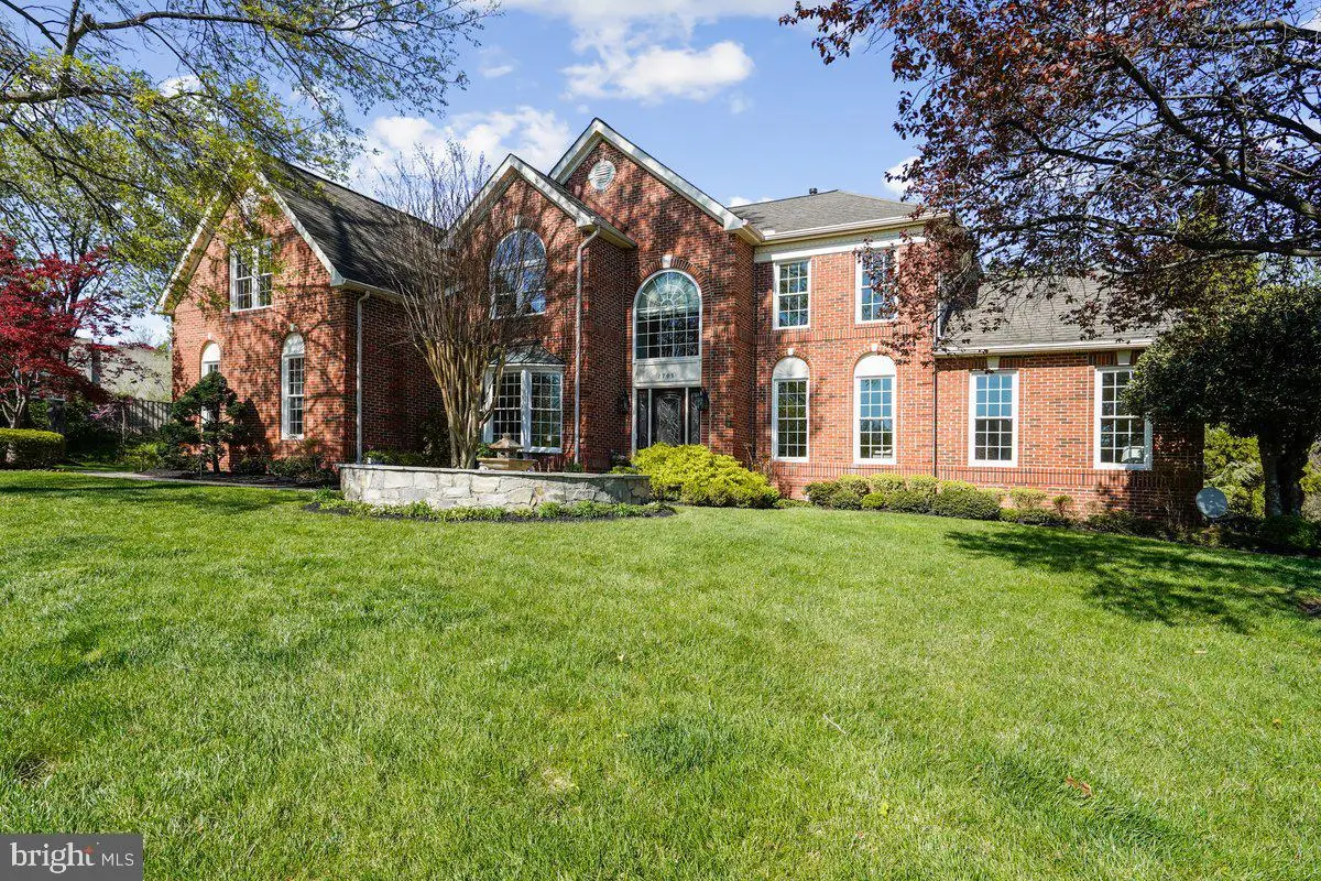 1703 Raleigh Hill Rd, Vienna, VA 22182 - #1