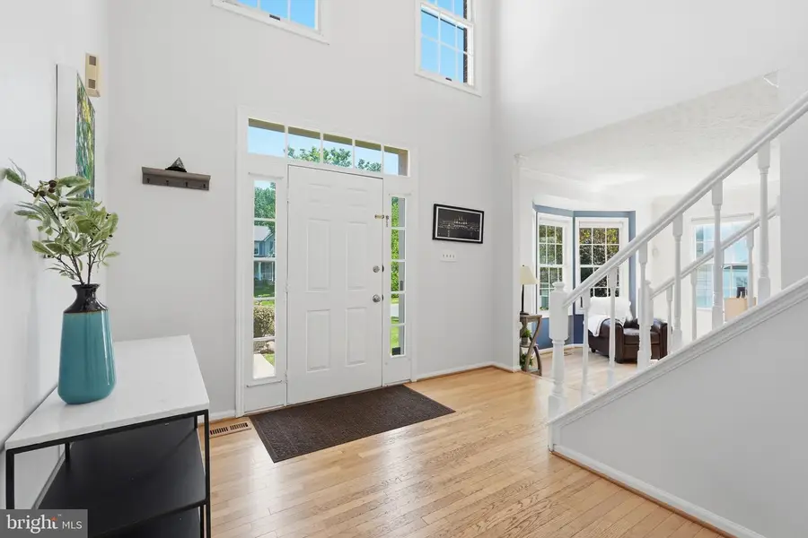 2324 Club Pond Ln, Reston, VA 20191 - #2