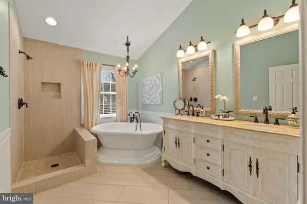 3786 Elmwood Towne Way, ALEXANDRIA, VA 22303