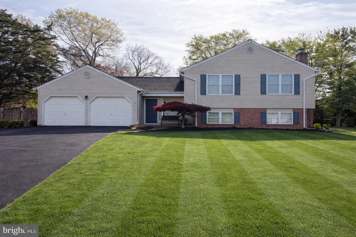 1301 Rock Chapel Rd, Herndon, VA 20170 - #1