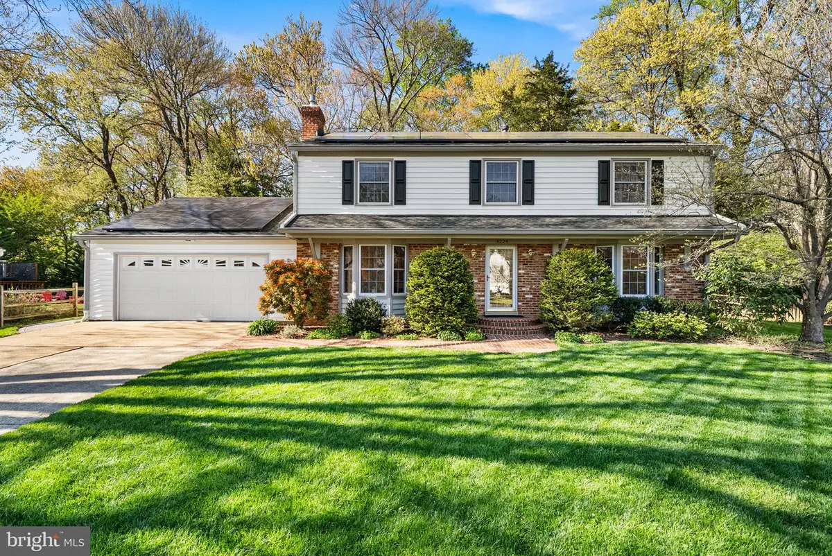 4224 Holborn Ave, Annandale, VA 22003 - #1