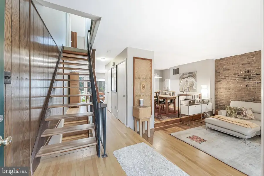 11915 Escalante Ct, Reston, VA 20191 - #3